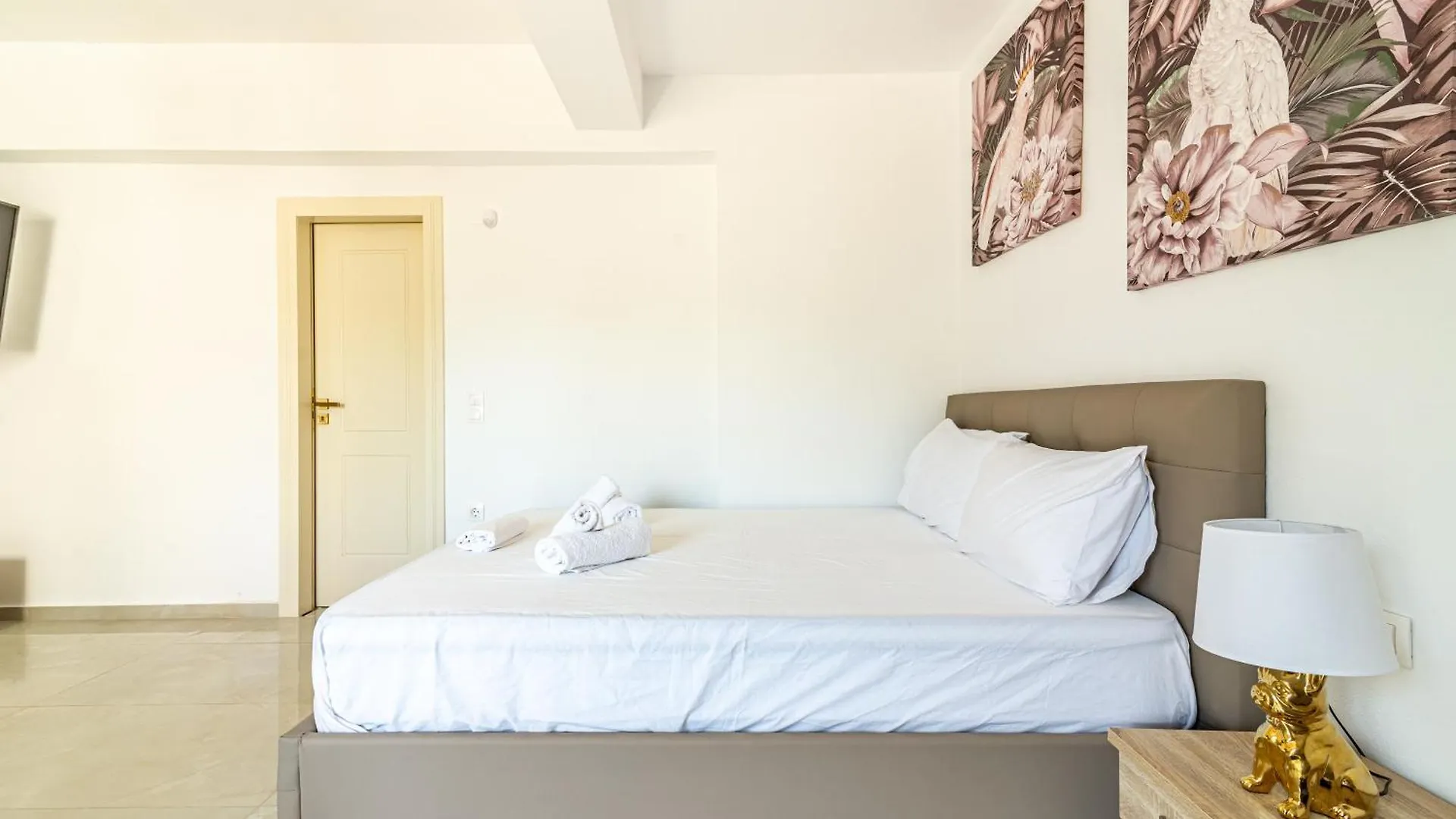 Elegant Suite 4 Near The Beach Gazi Griekenland