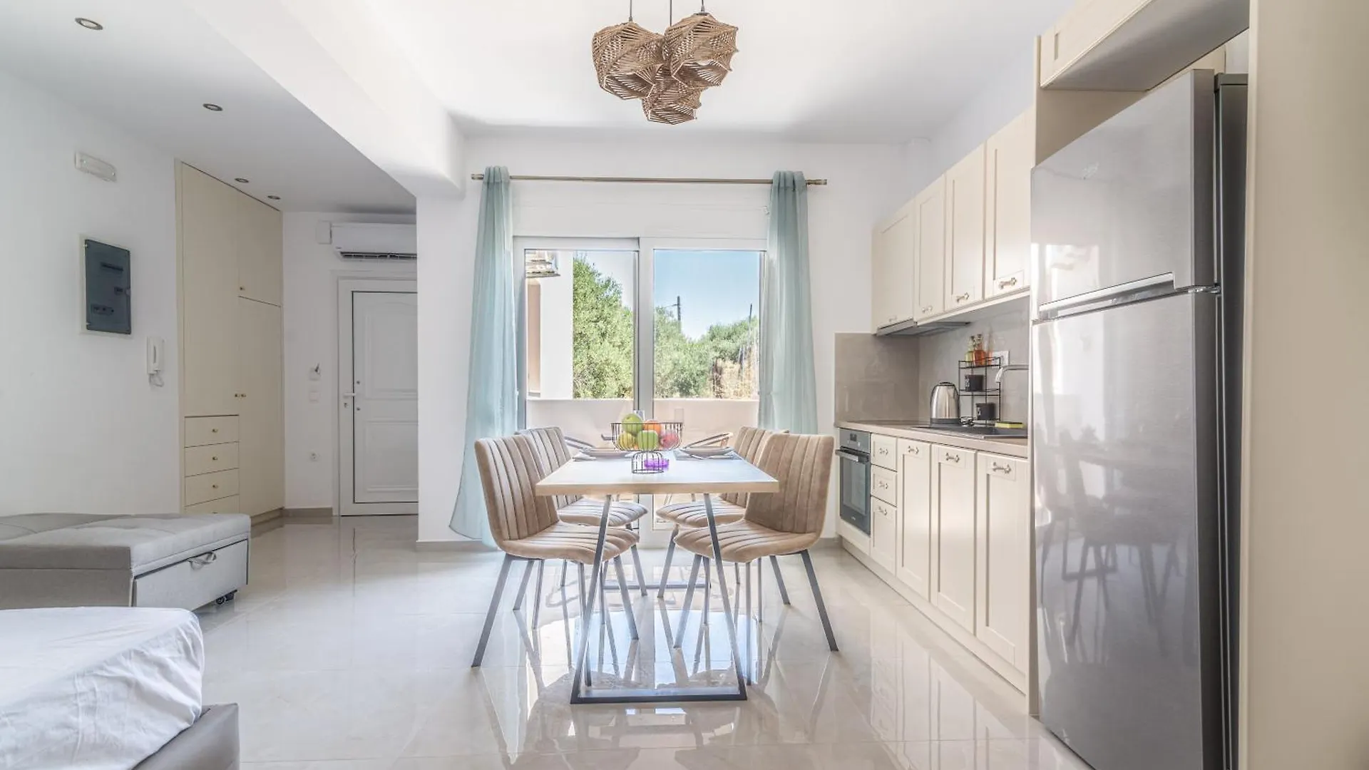 Appartement Elegant Suite 4 Near The Beach Gazi